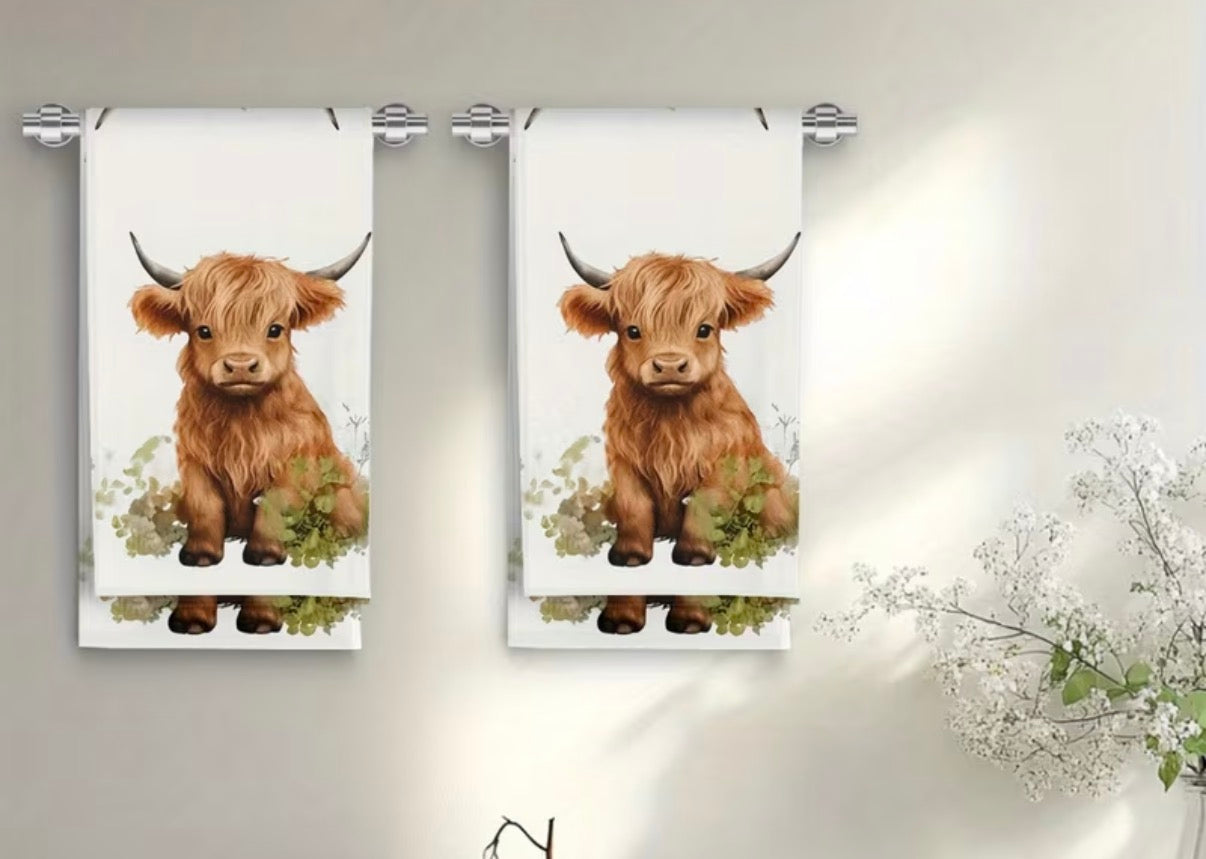 2 Highland Cow Hand Towels