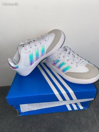 Kids Stripey Trainers 009