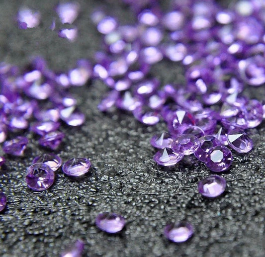 6,000 wedding scatter gemstones