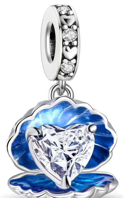 Love heart shell charm
