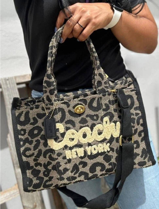 Leopard Buzz Tote 037