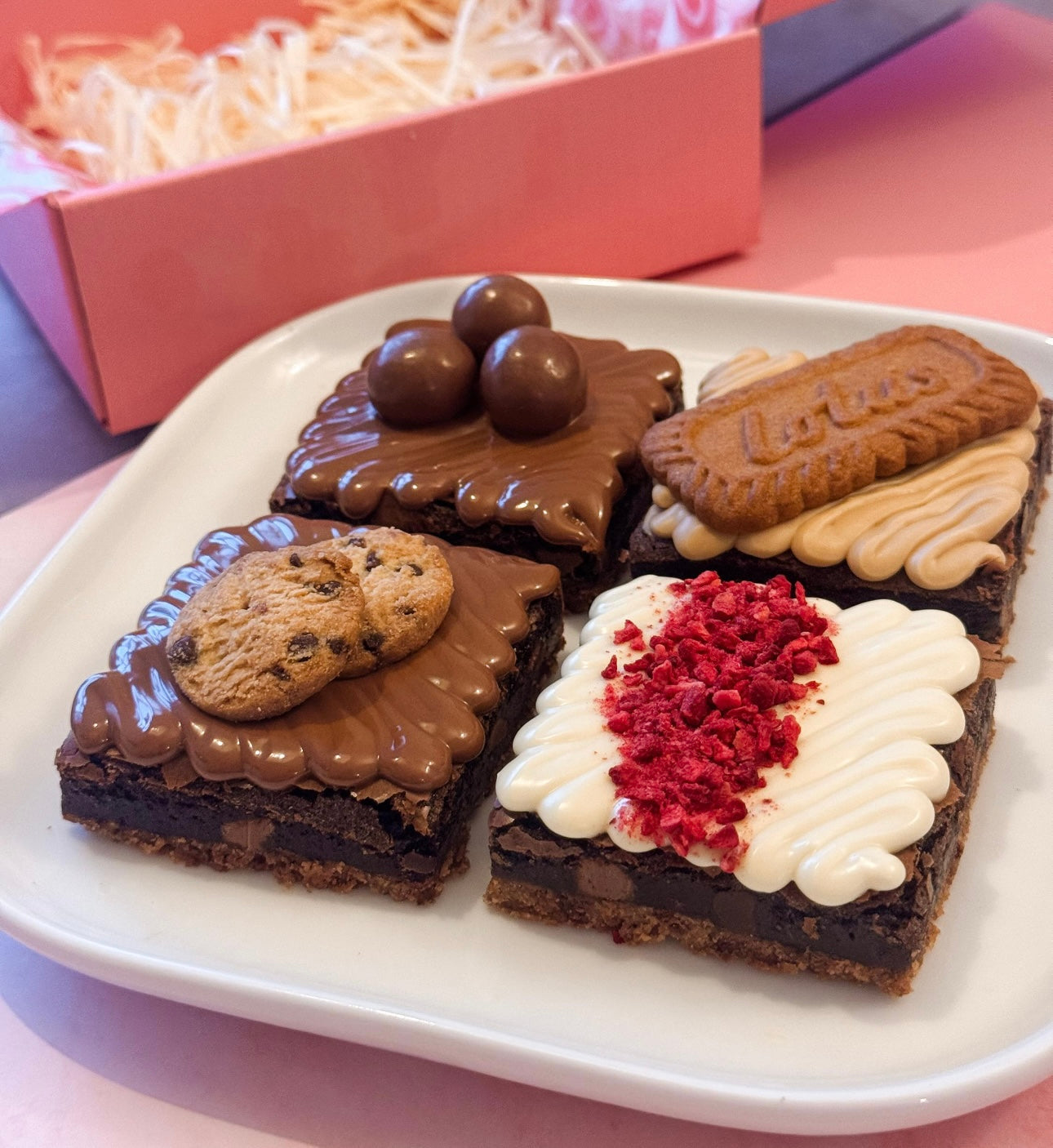 The Cookie Base Brownie Box