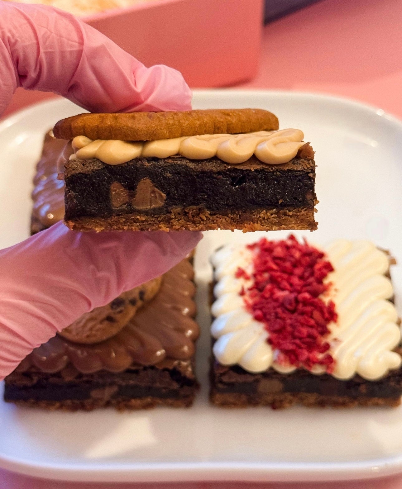 The Cookie Base Brownie Box